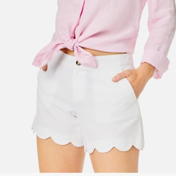 Lilly Pulitzer Bottoms | Women 5" Buttercup Scallop Hem Short Size 6 - Picture 5 of 9